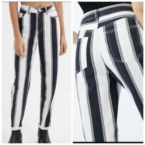 Urban Outfitters BDG Size 28W Striped Mom Jean - Black & White